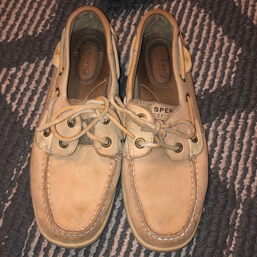 Sperrys!!